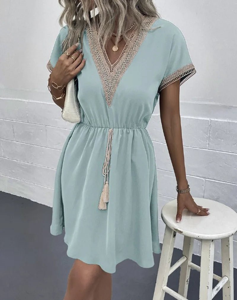 Boho V-Neck Midi Dress Tie Waist Short Sleeve - Light Green