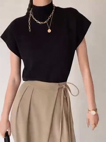 Cargo Style Sleeveless Mock Neck Top Padded Shoulders