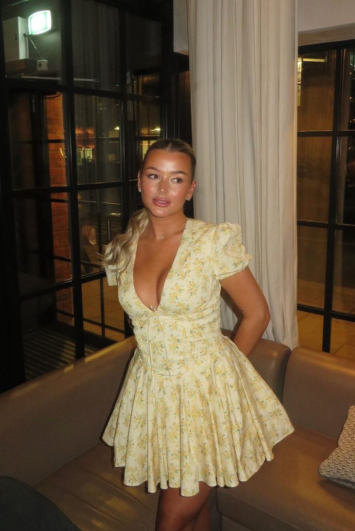 Floral A-Line Mini Dress Puff Sleeve Open Back
