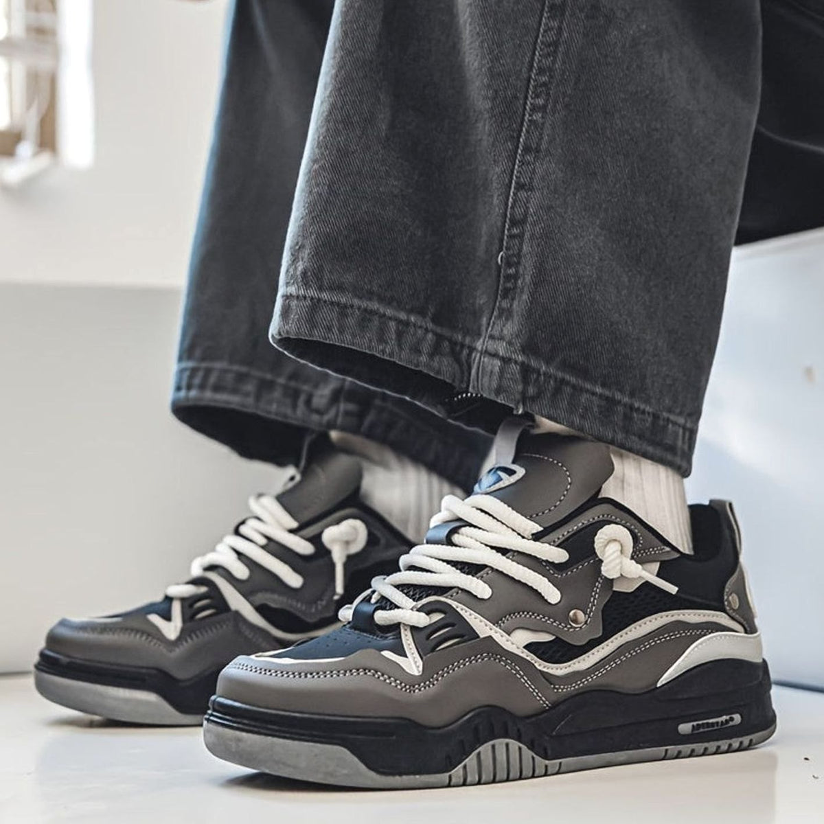 Men's Chunky Low-Top Lace-Up Casual Trainers