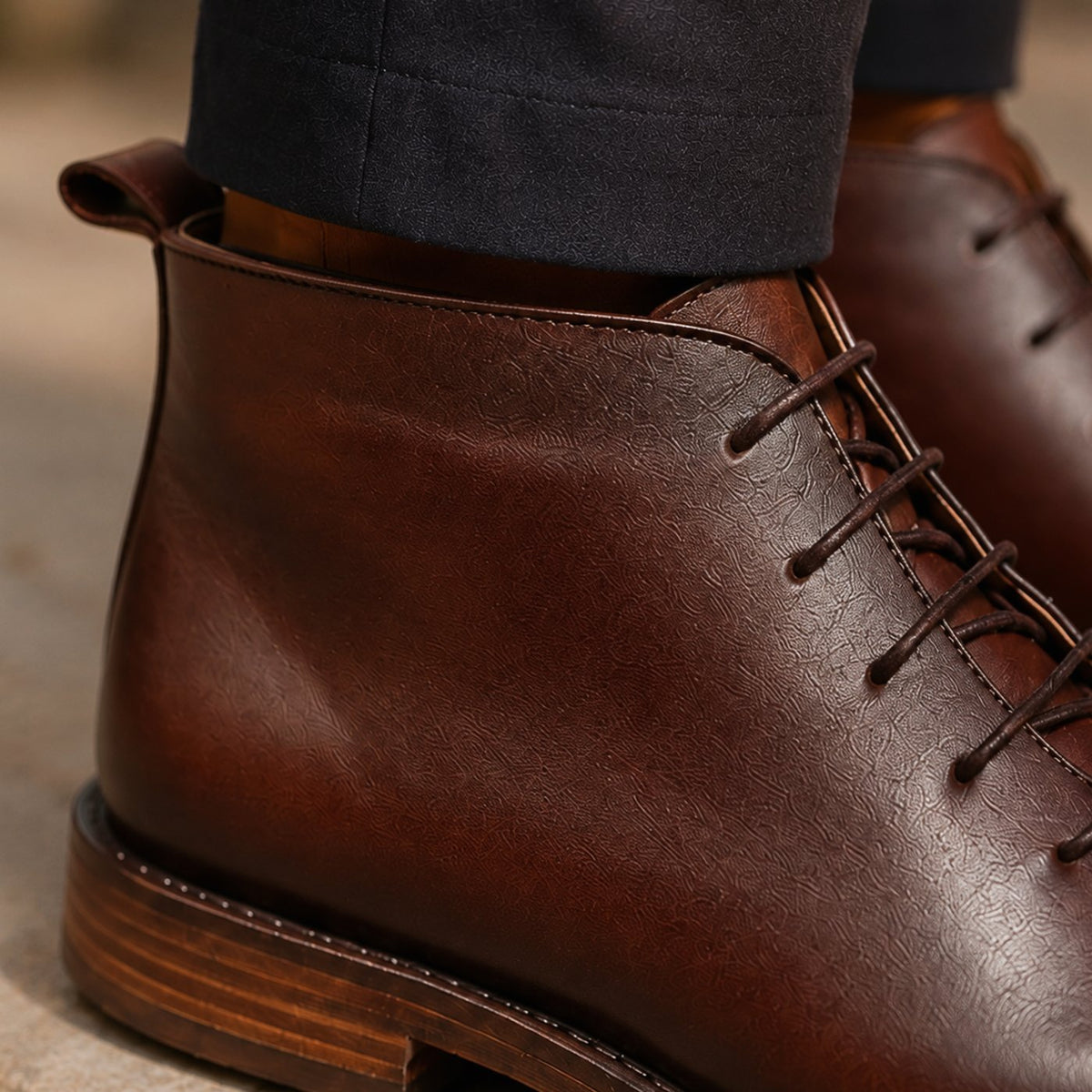 Men's Full-Grain Leather Lace-Up Ankle Boots, Brown