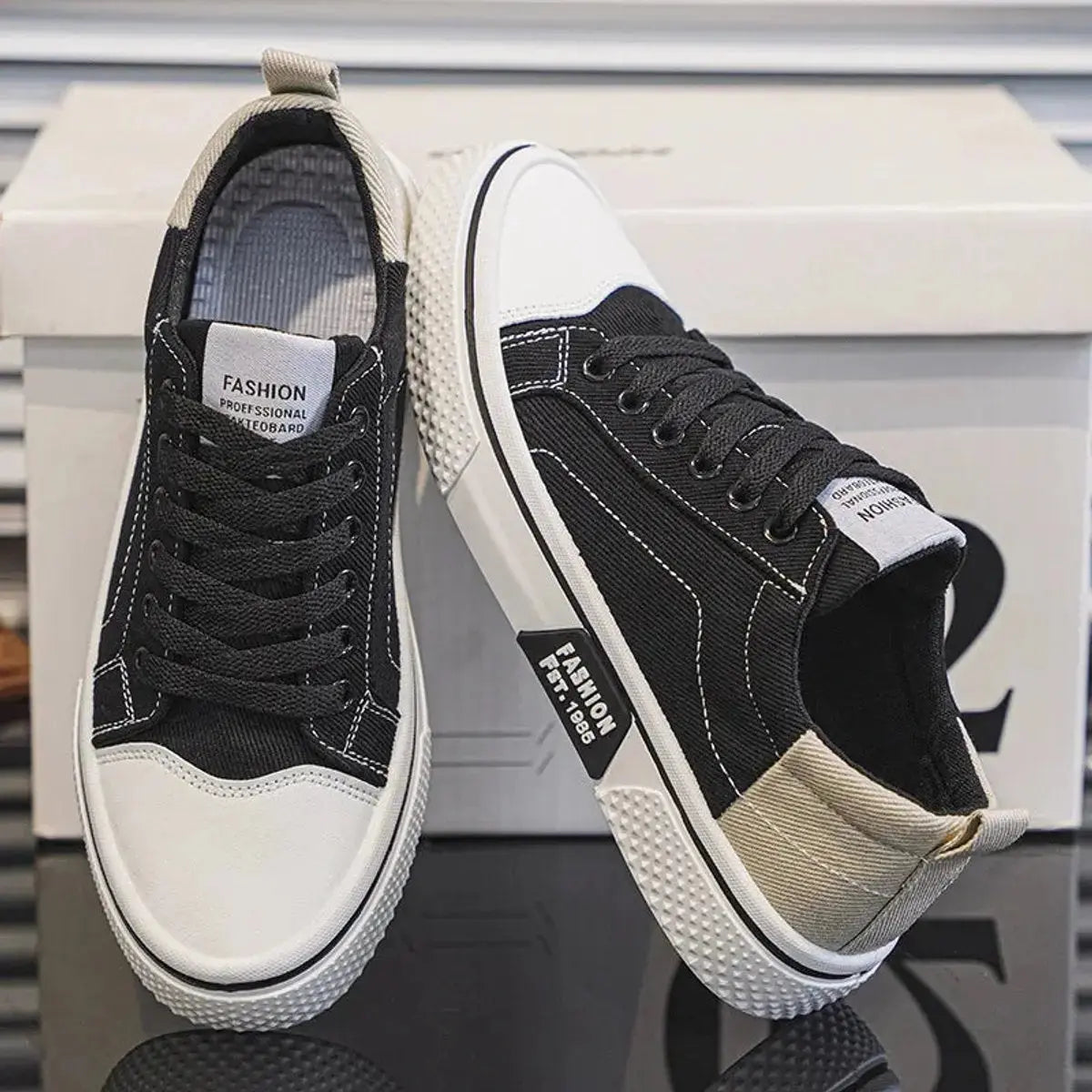 Men's Lace-Up Colour-Block Canvas Low-Top Trainers - Black