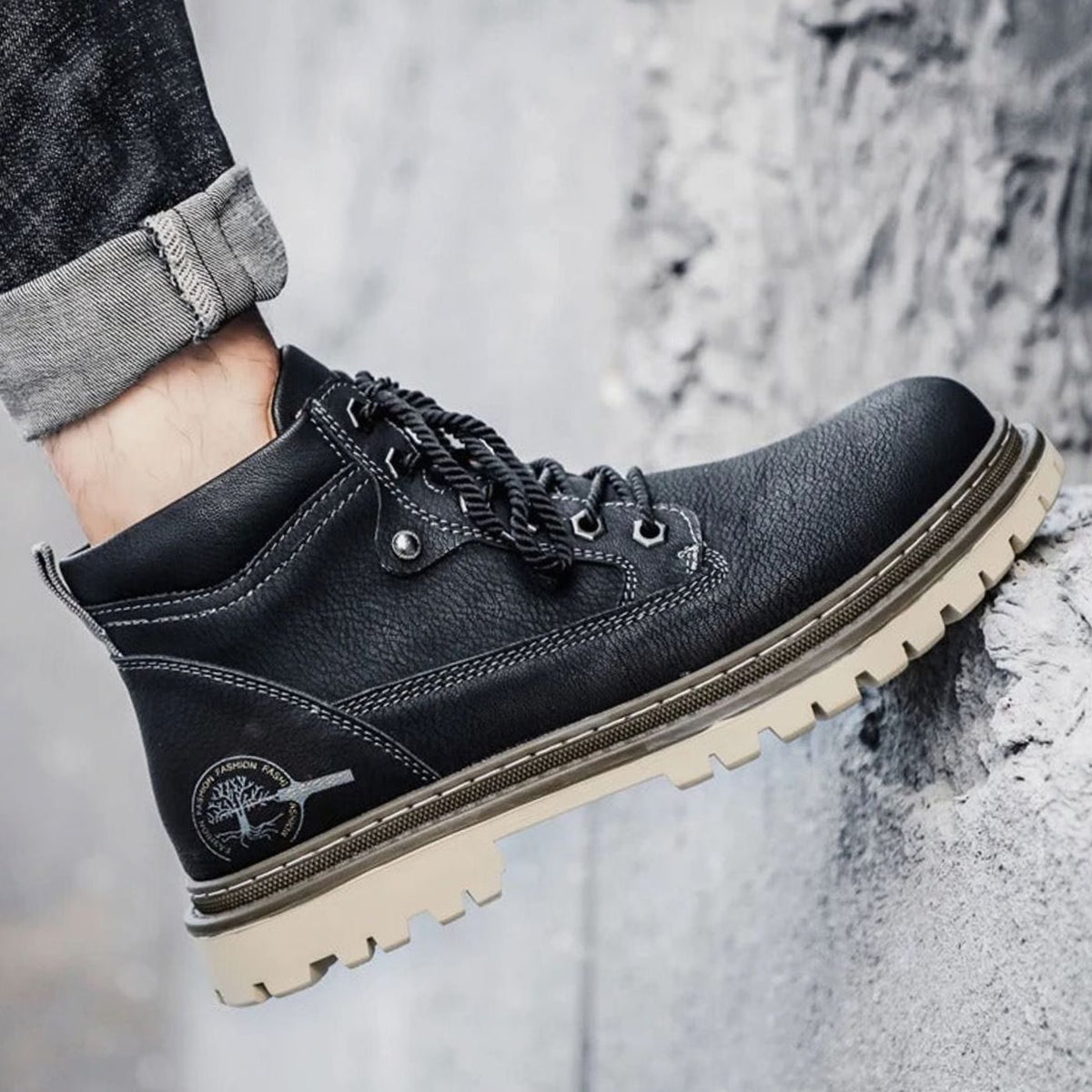 Men's Rugged Lace-Up Ankle Work Boots Padded Collar