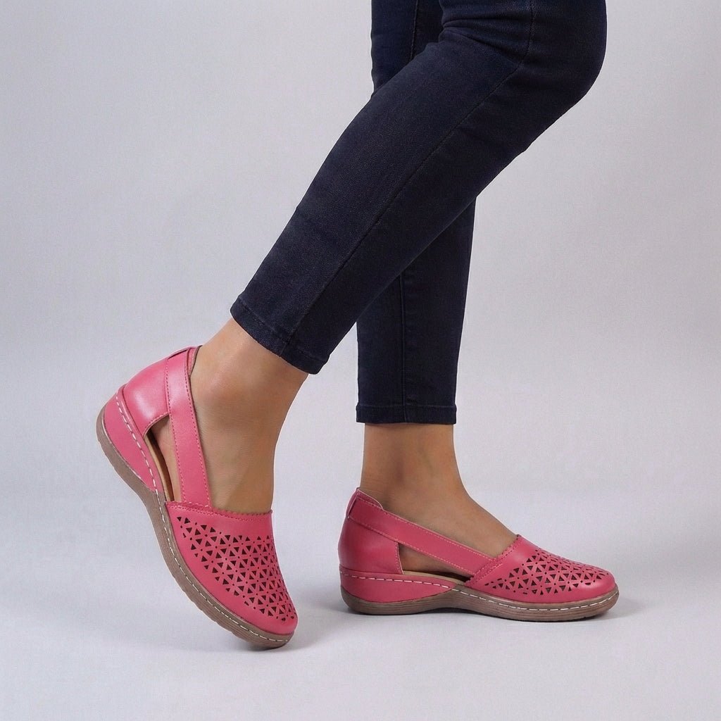 Orthopedic Wedge Sandals Scalloped Perforated - Rose Red