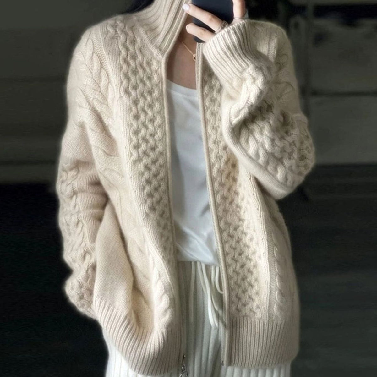 Women's Cable Knit Zip-Up High-Neck Cardigan Sweater - Beige