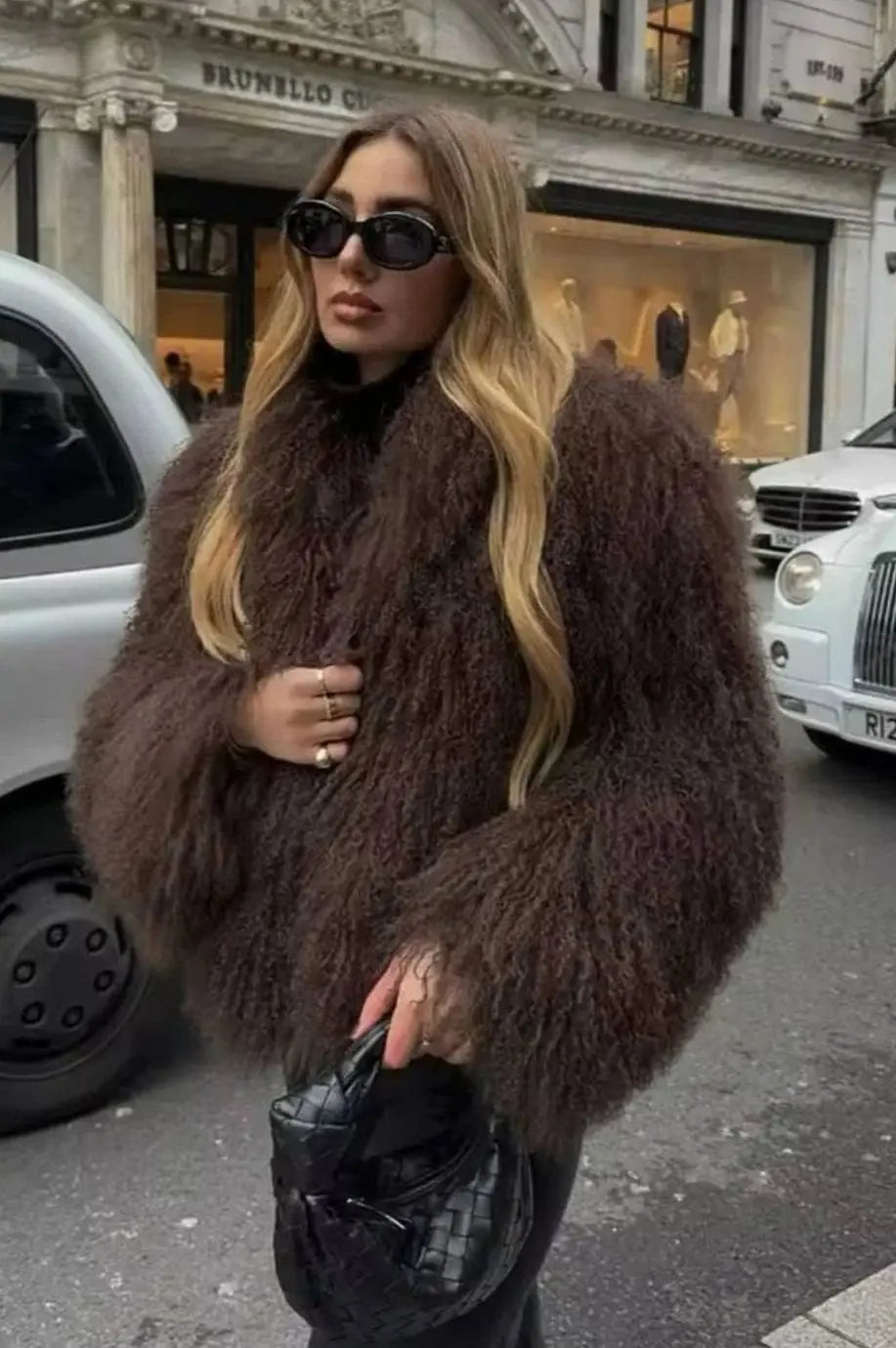 Women's Chic Faux Fur Shaggy Cropped Coat - Brown