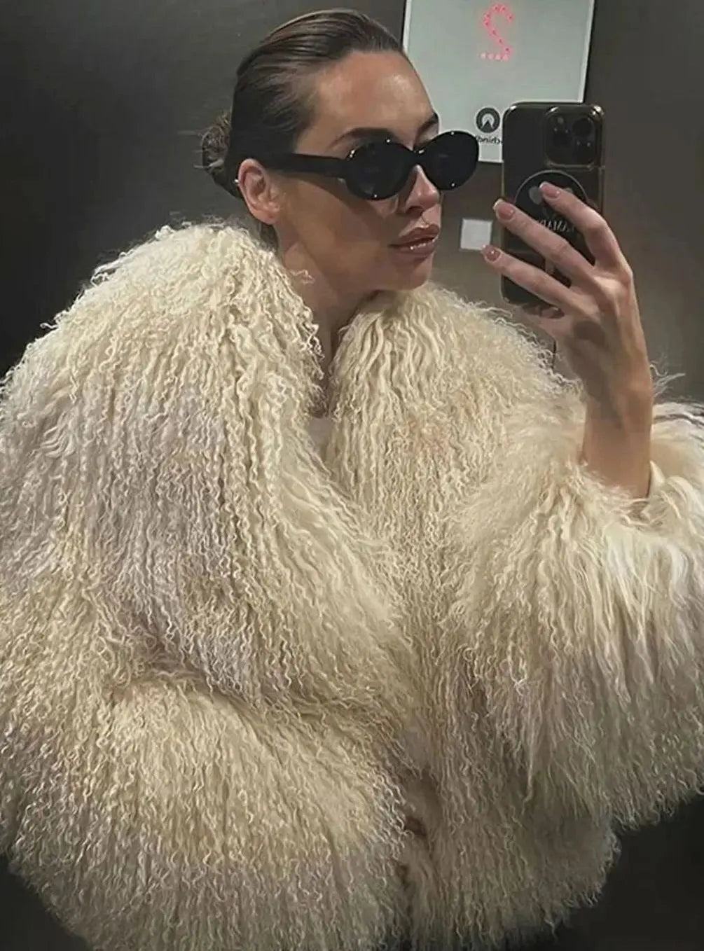Women's Chic Faux Fur Shaggy Cropped Coat