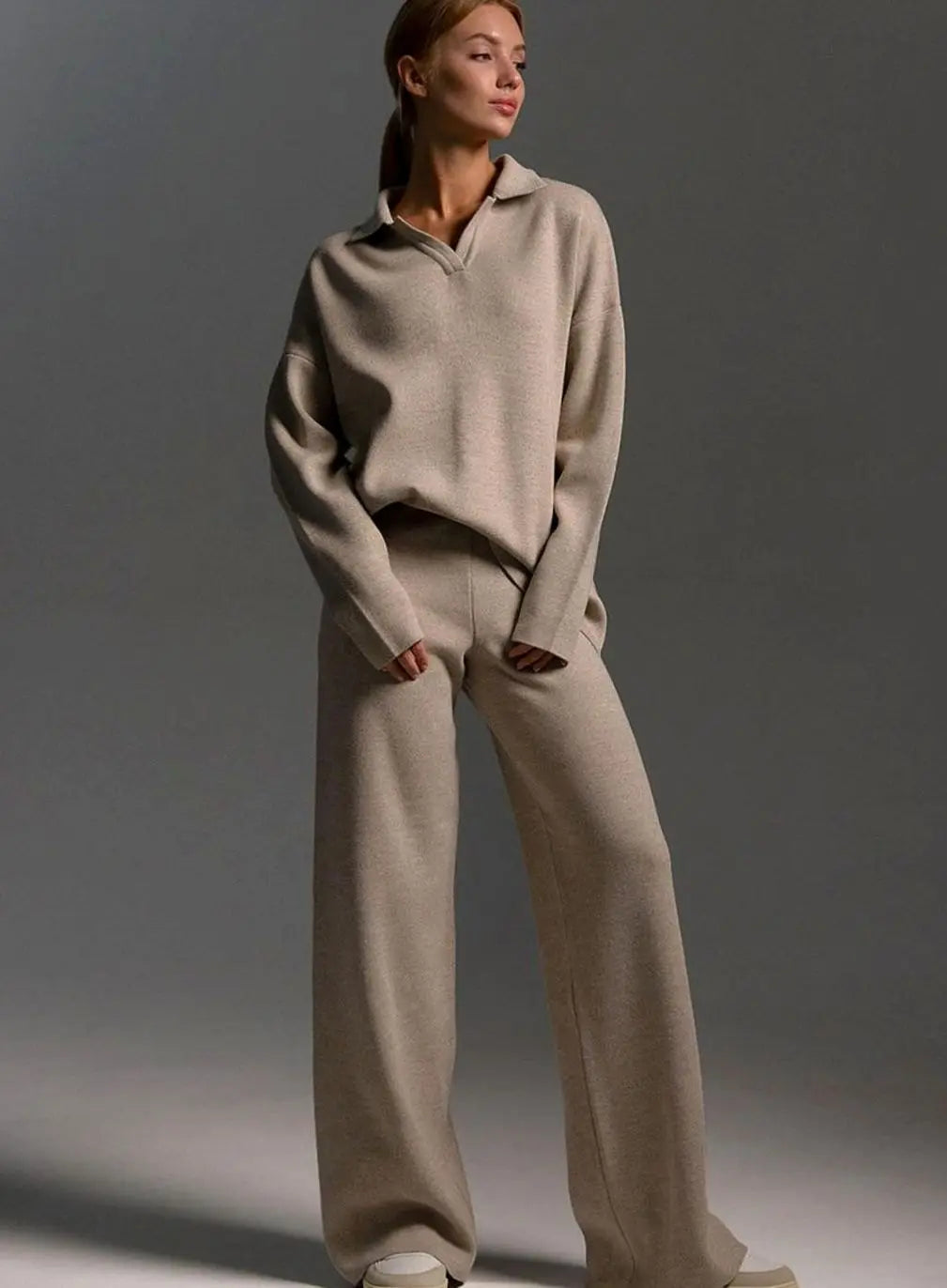 Women's Collared Relaxed Fit Wide-Leg Two-Piece Lounge Set - Khaki
