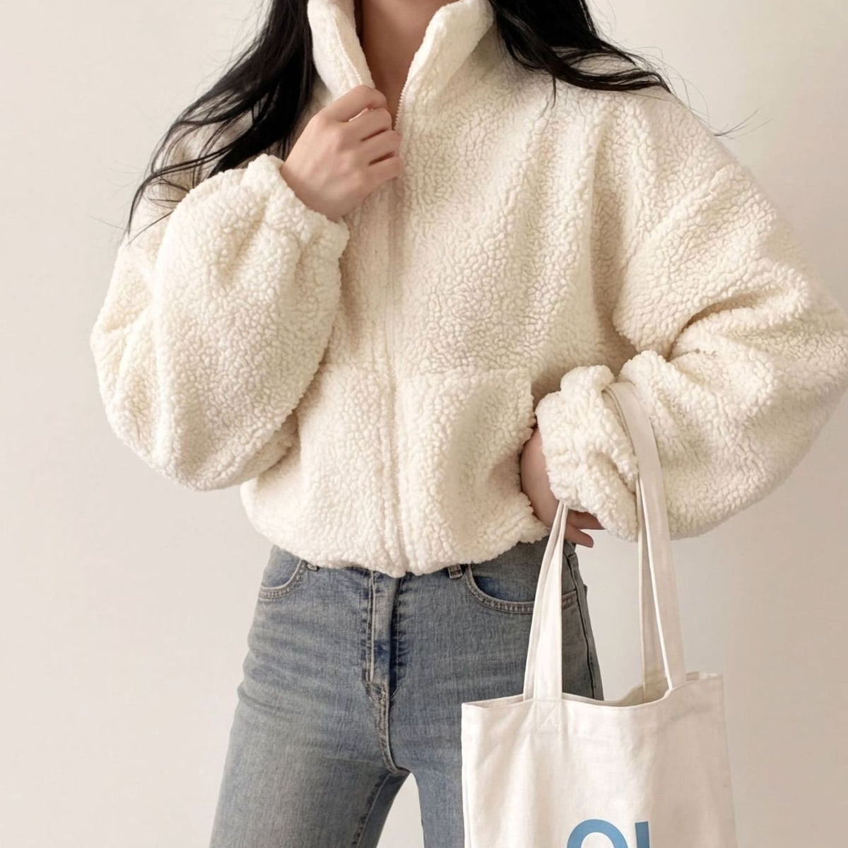 Women's Cropped Sherpa Fleece Zip-Up Winter Coat Jacket - Cream