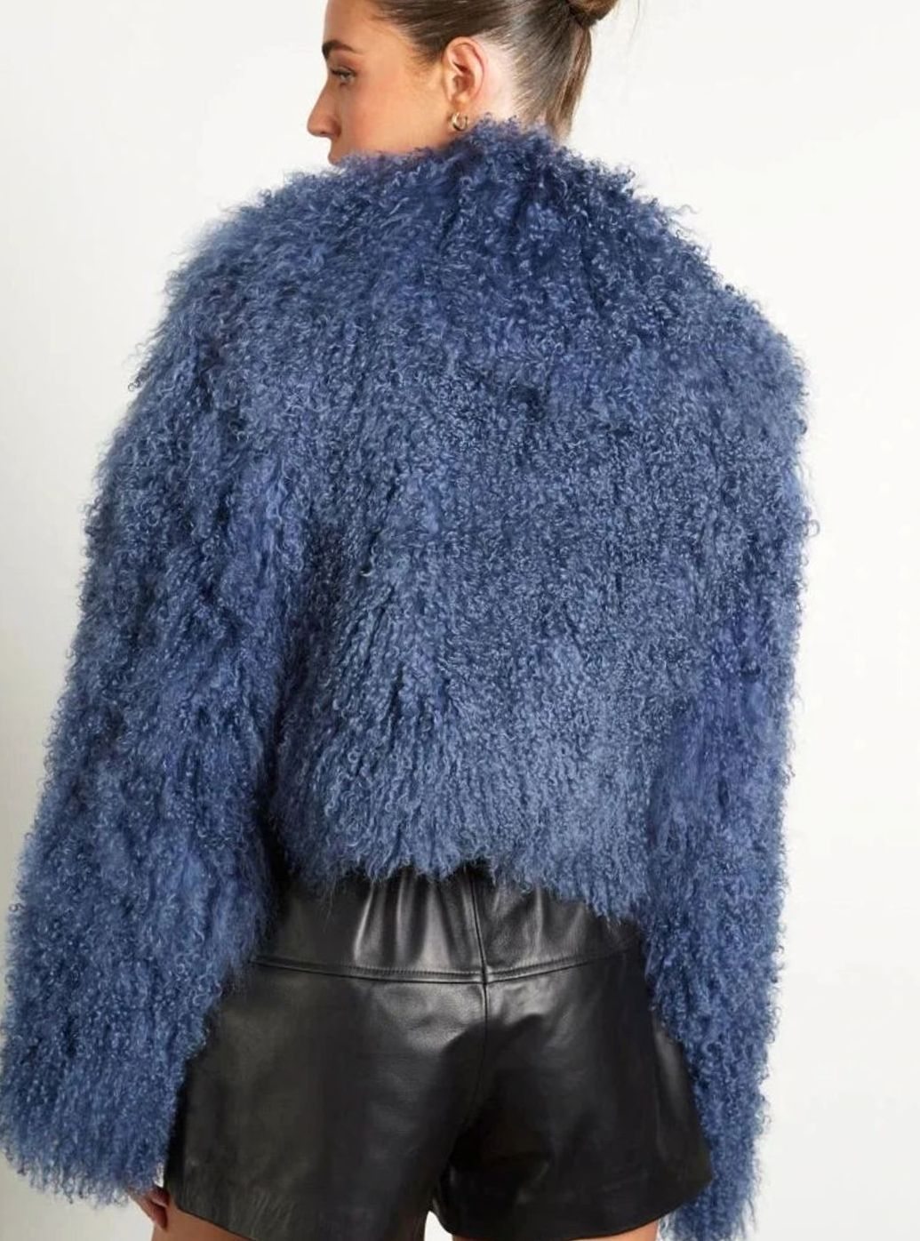 Women's Cropped Teddy Style Faux Fur Jacket Long Sleeves