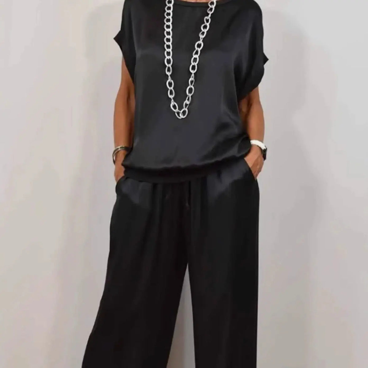 Women's Elegant Two-Piece Set Wide-Leg Trousers Cap-Sleeve Top Co-Ord