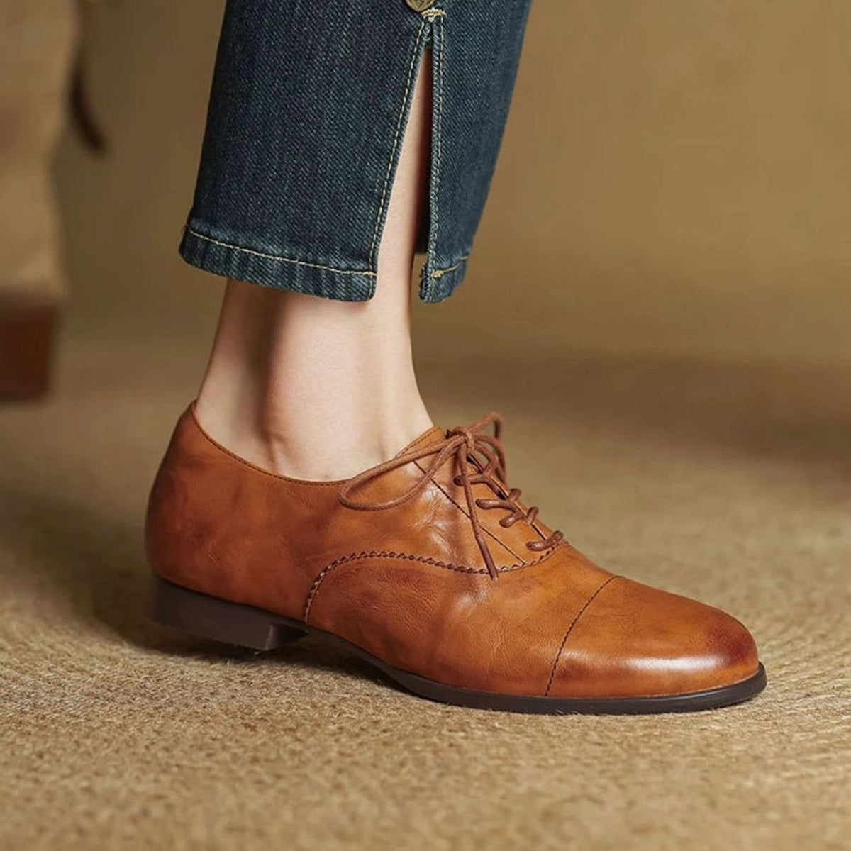 Women's Flat Oxford Shoes Leather Lace-Up Cap Toe - Caramel