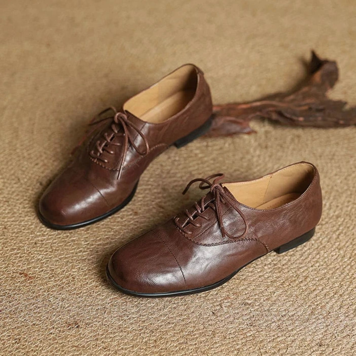 Women's Flat Oxford Shoes Leather Lace-Up Cap Toe