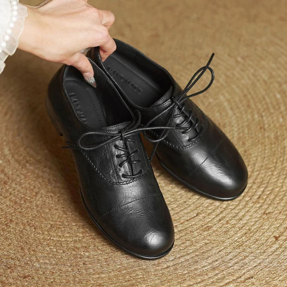 Women's Flat Oxford Shoes Leather Lace-Up Cap Toe