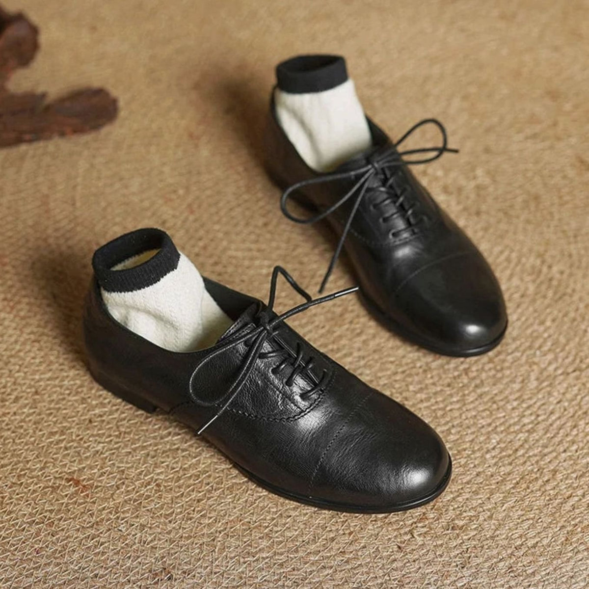 Women's Flat Oxford Shoes Leather Lace-Up Cap Toe