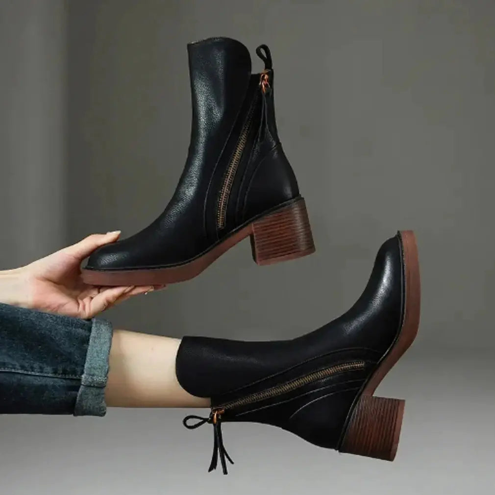 Women's Leather Block-Heel Side-Zip Ankle Boots - Black