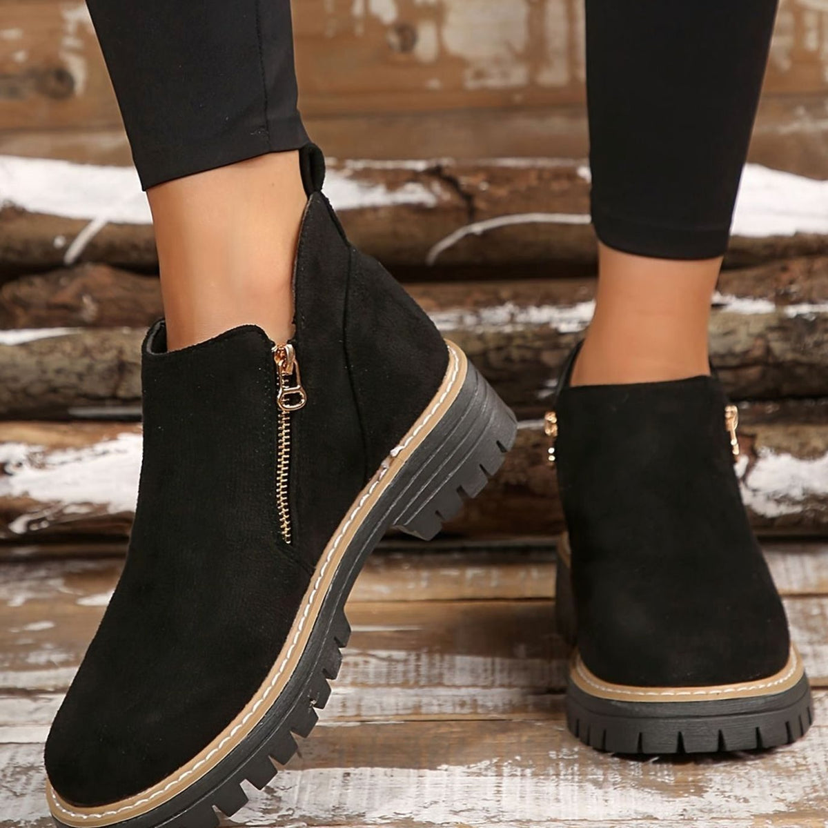 Women's Leopard Print Chunky Platform Zip-Up Ankle Boots - Black