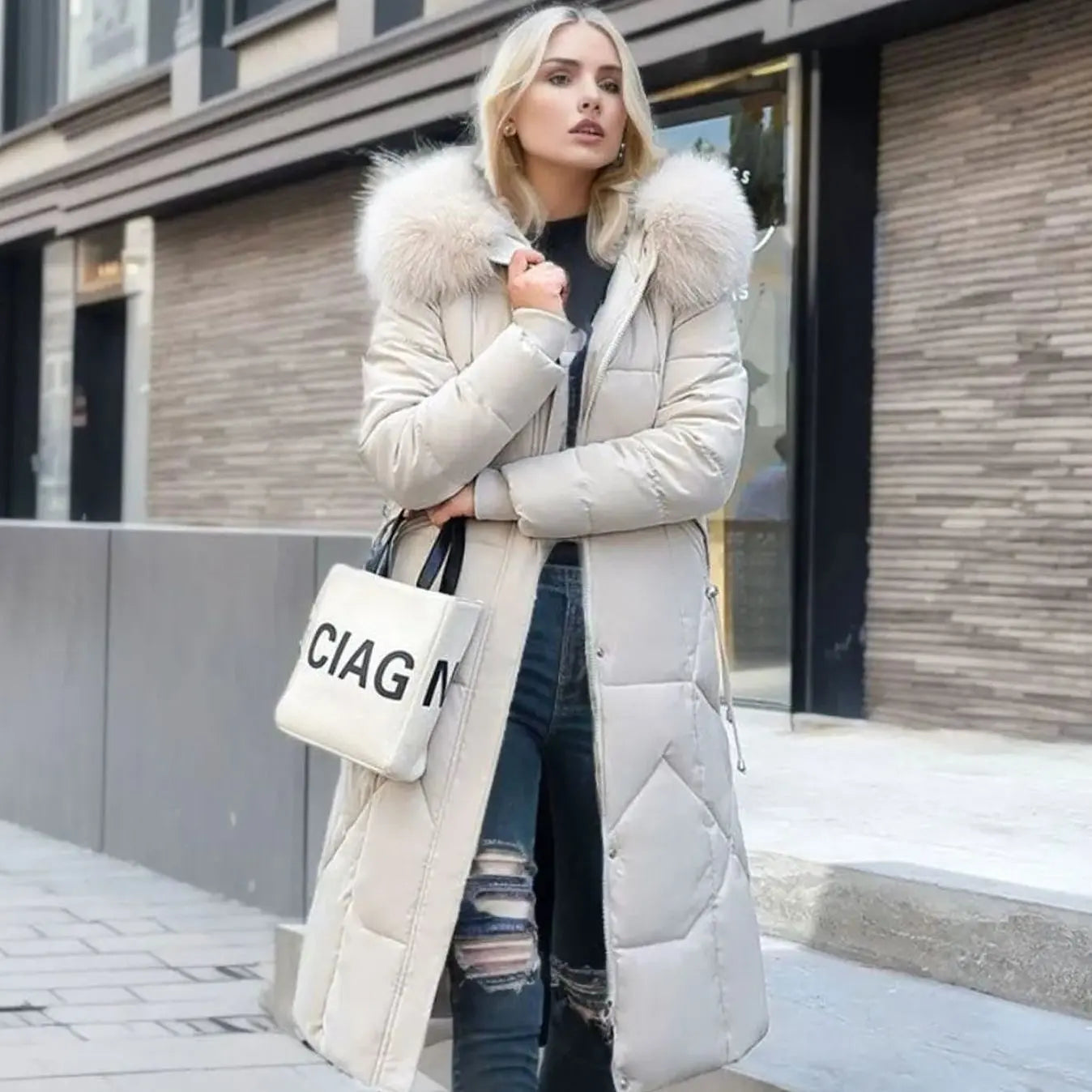 Women's Long Hooded Faux Fur Trim Quilted Coat - White