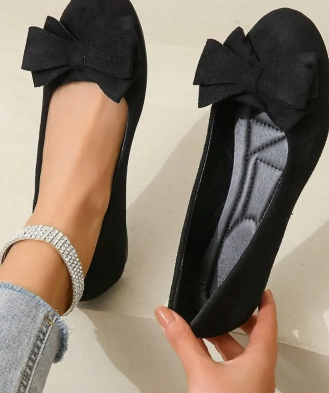 Women's Orthopaedic Bow-Detail Slip-On Comfort Shoes - Black