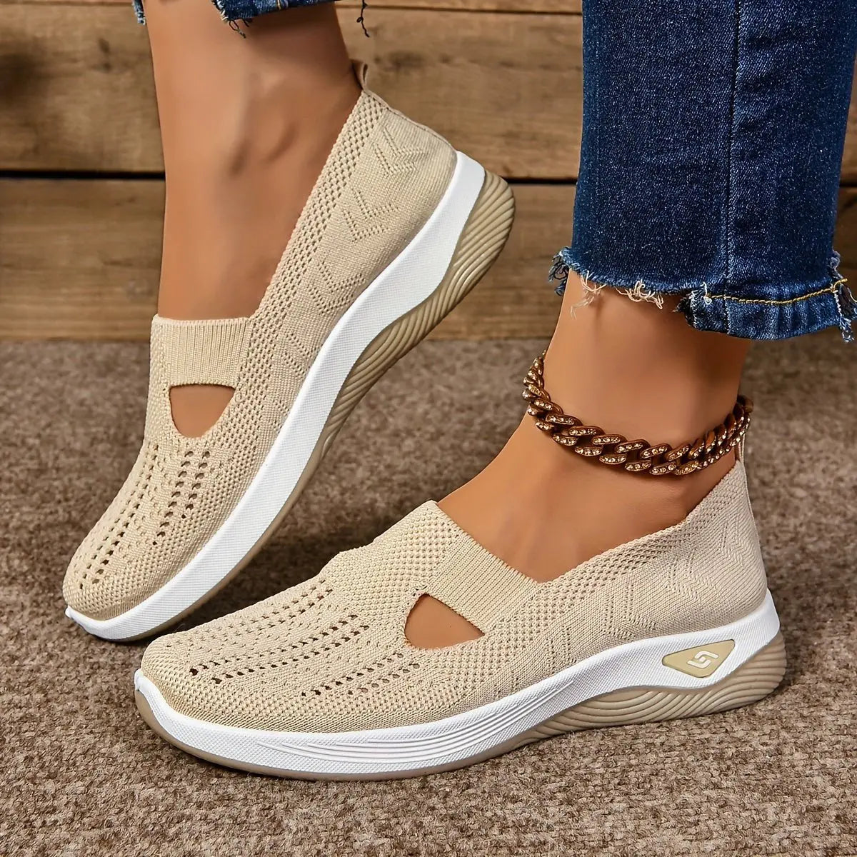Women's Orthopedic Slip-On Comfortable Sandals Knit Trainers - Cream