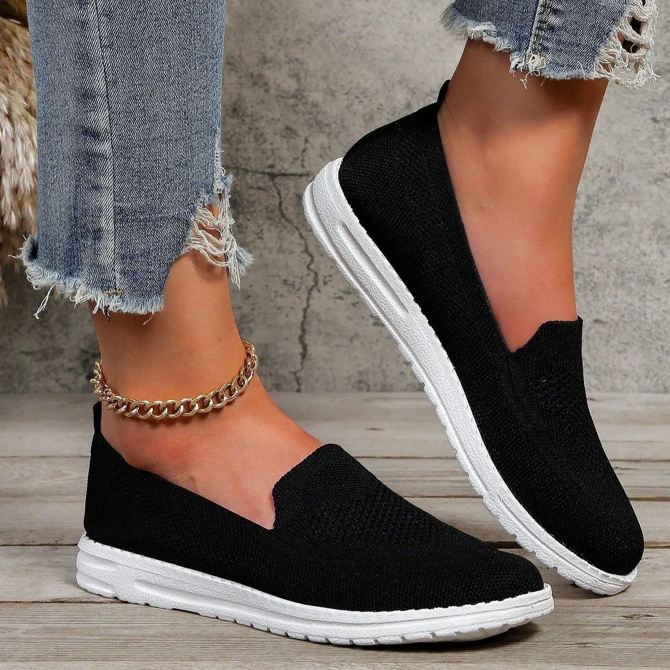 Women's Orthopedic Trainers Slip-On Mesh Comfort Support - Black