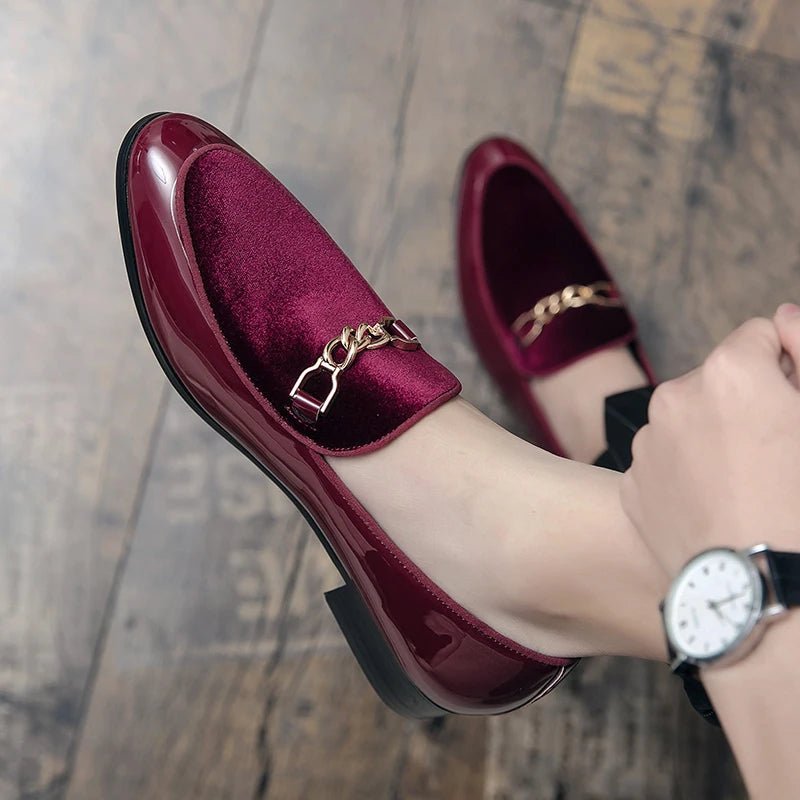 Women's Orthopedic Velvet Loafers with Gold Chain - Red