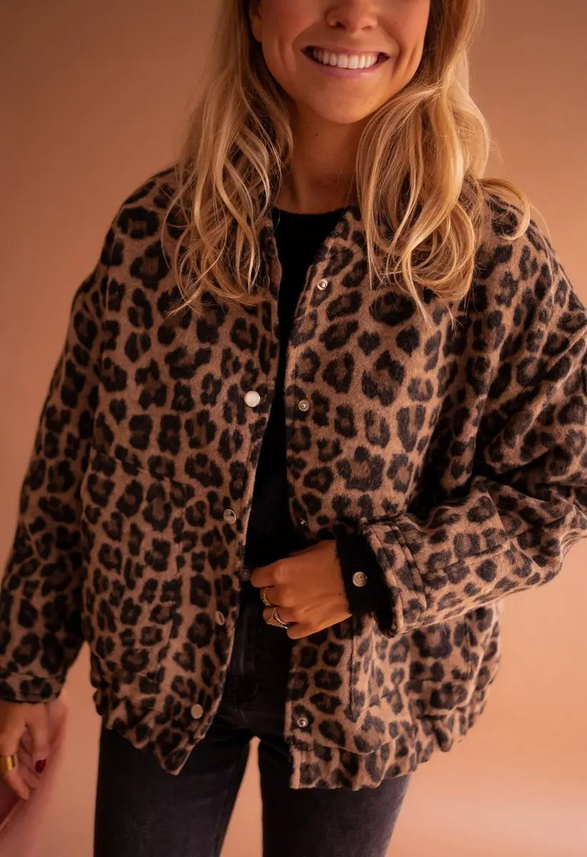 Women's Oversized Leopard Print Quilted Jacket Press-Stud Fastening - Leopard