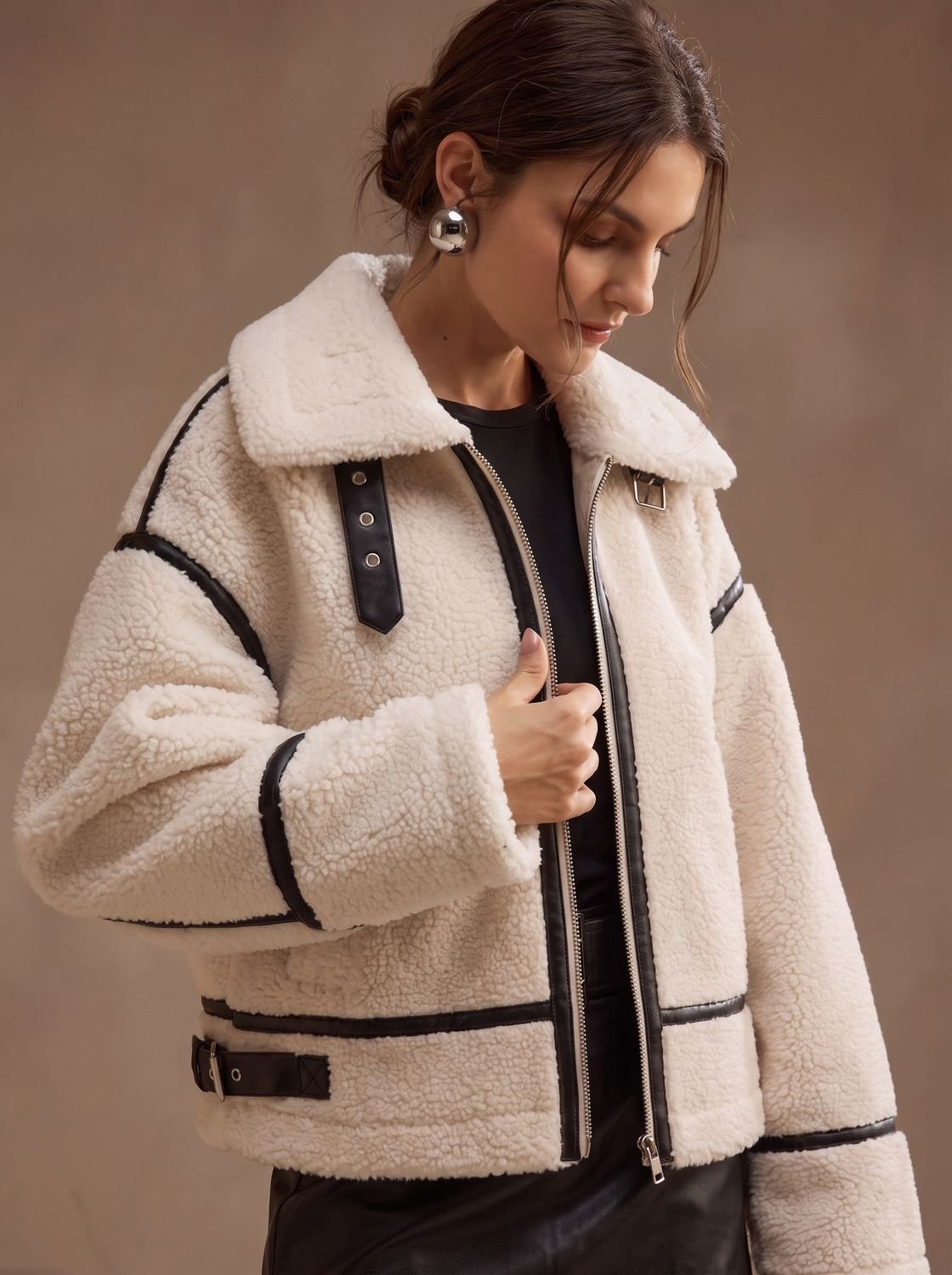 Women's Oversized Sherpa Teddy Jacket Contrast Trim Zip-Up