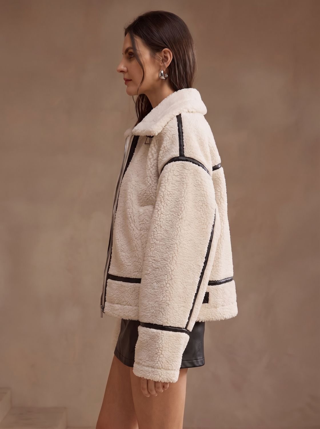 Women's Oversized Sherpa Teddy Jacket Contrast Trim Zip-Up