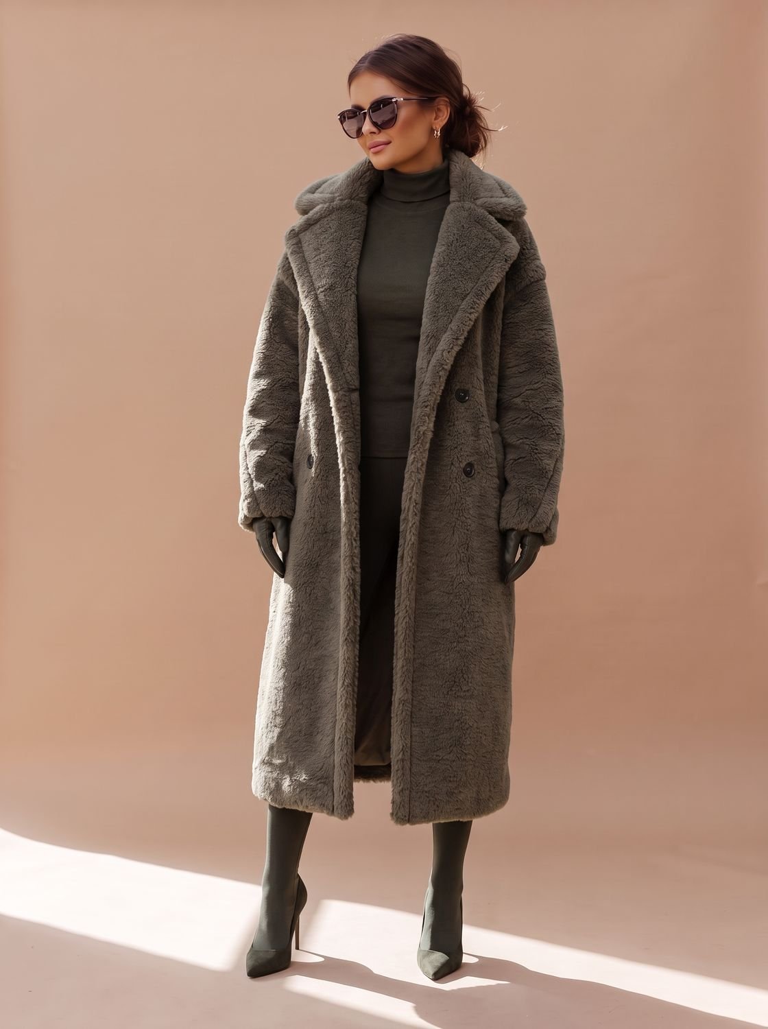 Women's Oversized Teddy Faux Fur Long Winter Coat - Green