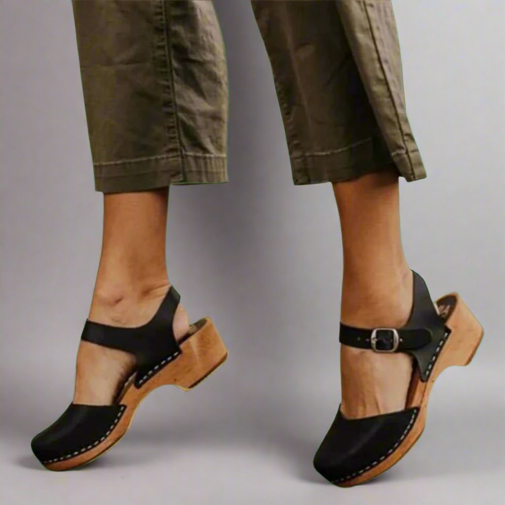 Women's Platform Sandals with Ankle Strap Low Block Heel - Black