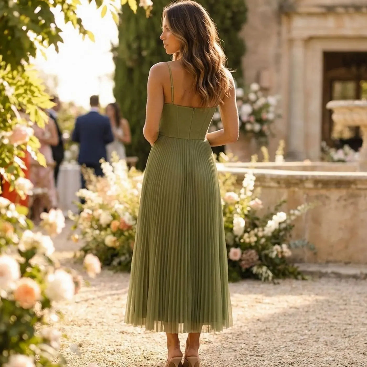 Women's Pleated Midi Dress Fitted Bodice Spaghetti Strap Flowy Skirt