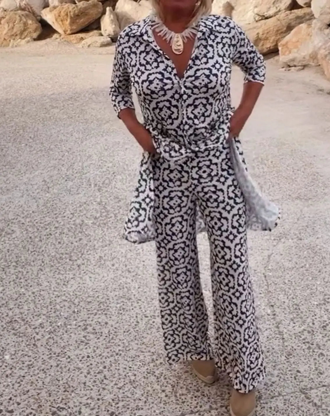 Women's Printed Two-Piece Blouse Straight-Leg Trouser Set
