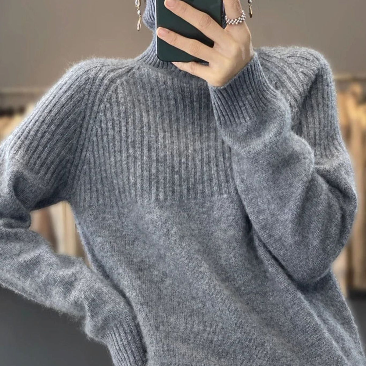Women's Ribbed Roll Neck Cashmere-Blend Relaxed Jumper - Grey