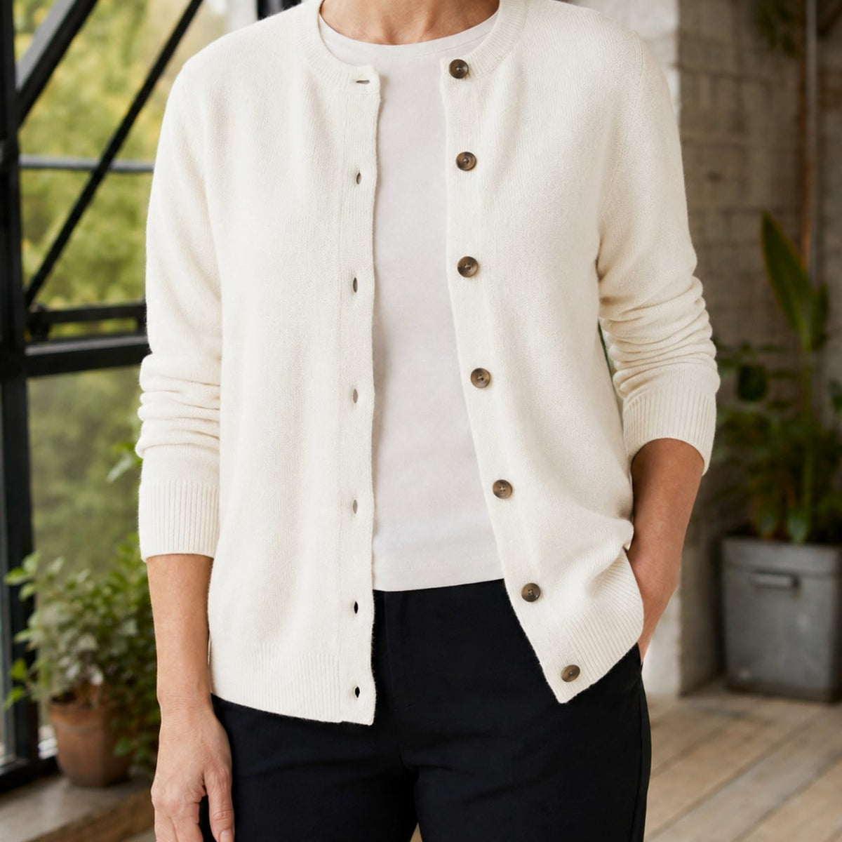Women's Round-Neck Button-Front Knit Cardigan - White