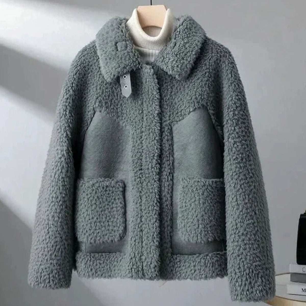 Women's Shearling Fleece Winter Coat Structured Collar Patch Pocket Jacket - Grey