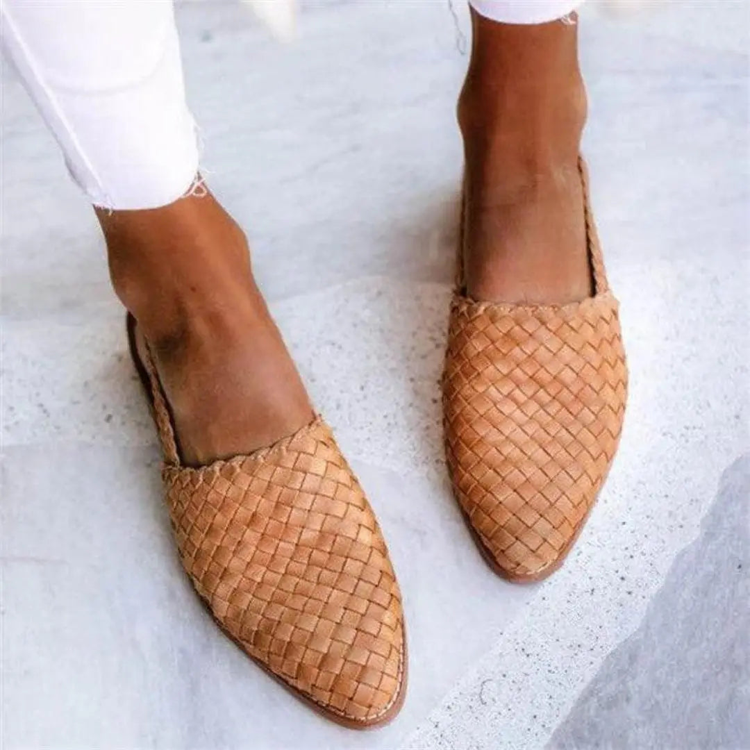 Women's Woven Ballet Flats Slip-On Comfort Shoes - Light Brown