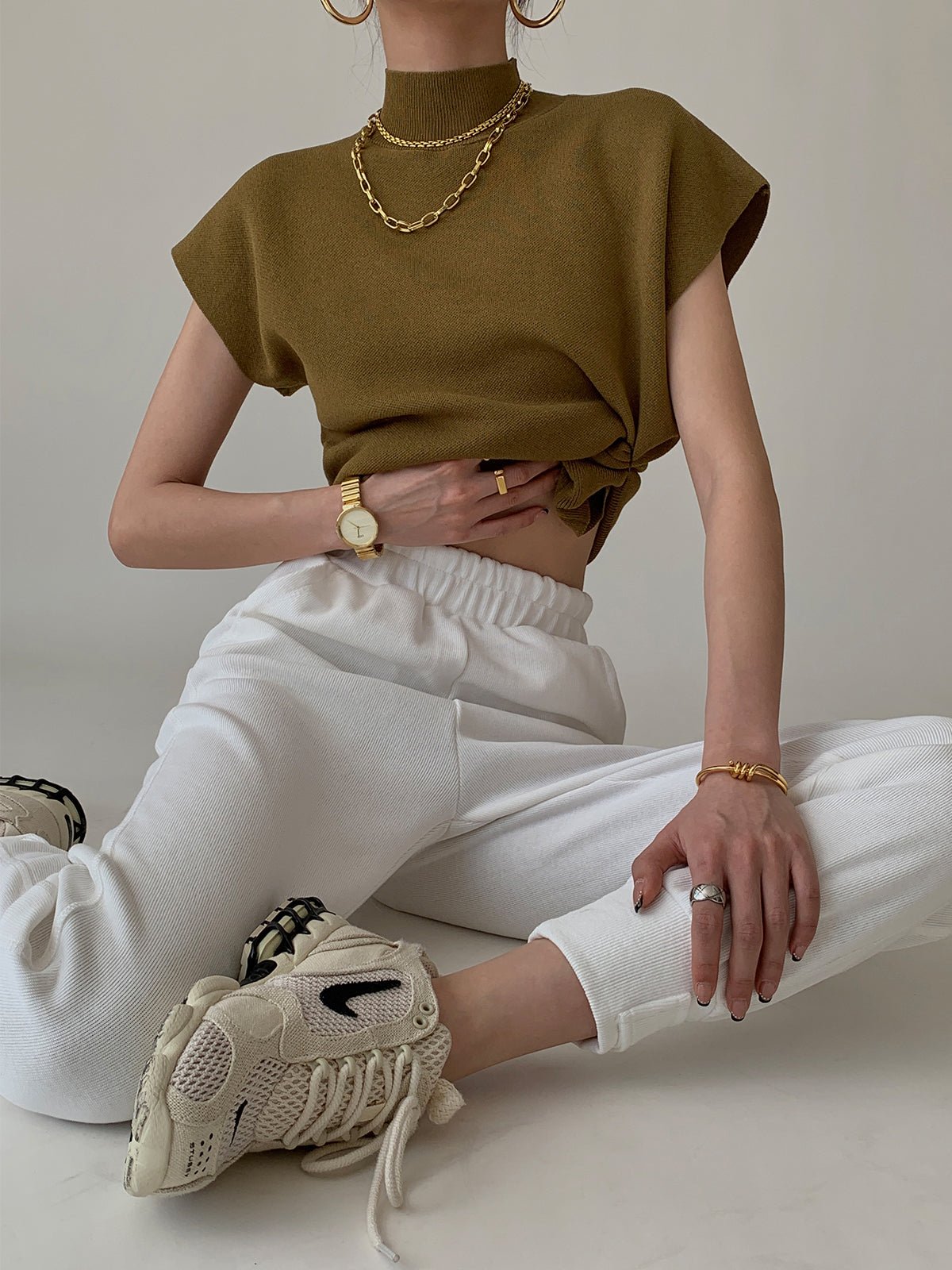 Cargo Style Sleeveless Mock Neck Top Padded Shoulders