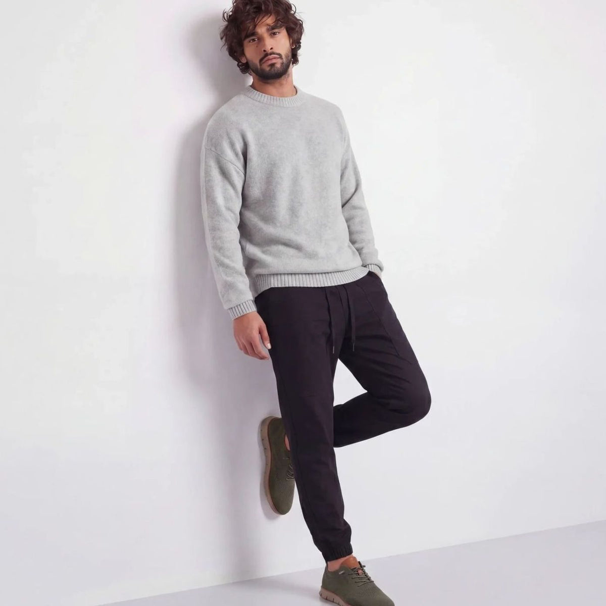 Men's Breathable Flyknit Lace-Up Smart Casual Trainers