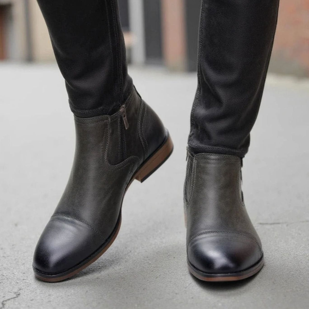 Men's Cap Toe Side-Zip Chelsea Boots