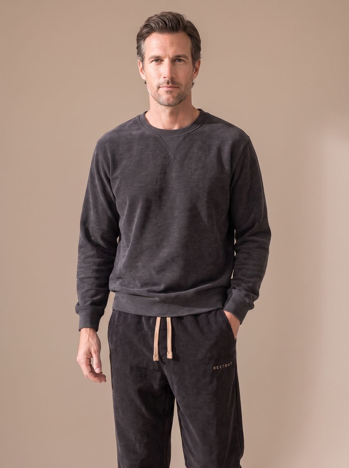 Men's Relaxed Straight-Leg Corduroy Drawstring Trousers
