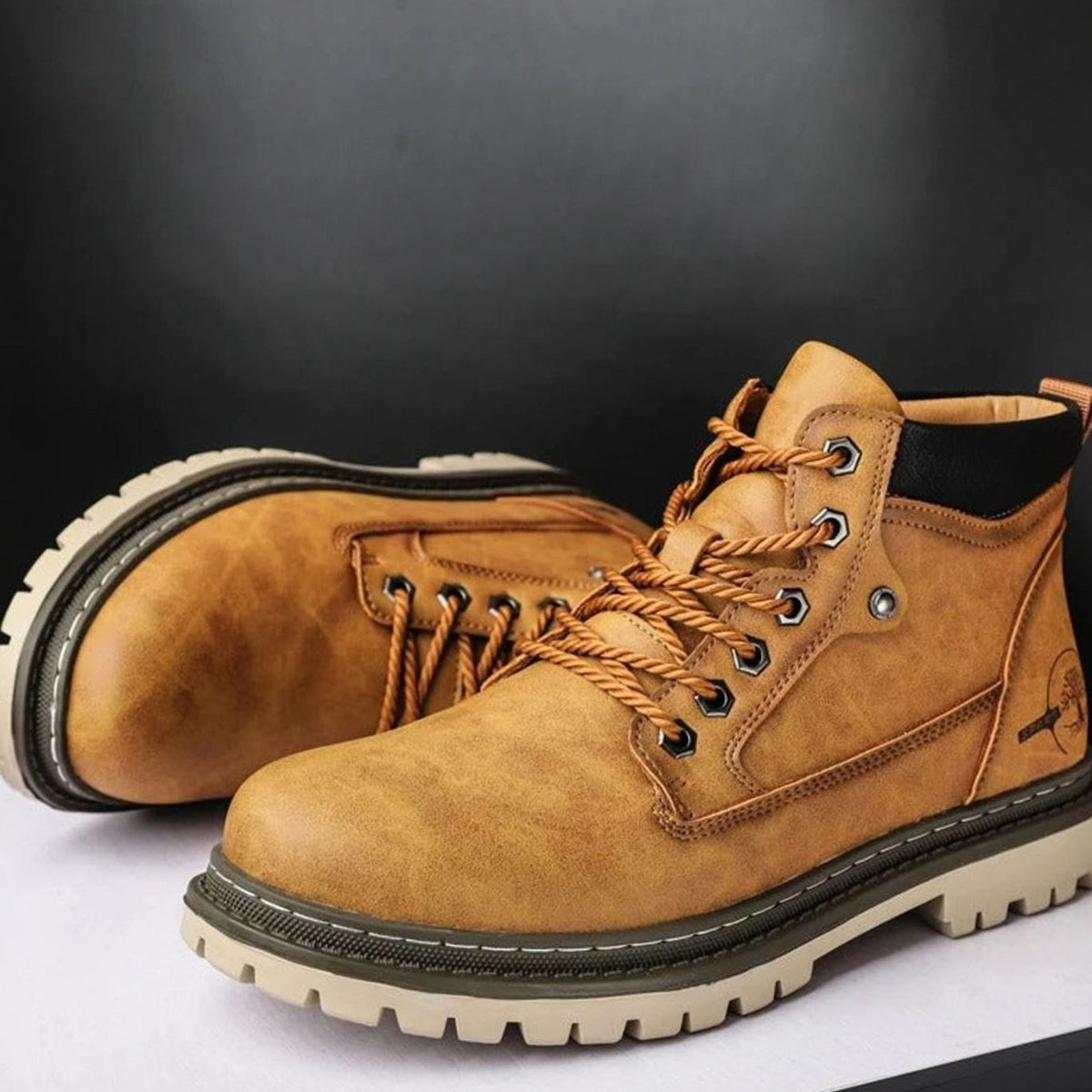 Men's Rugged Lace-Up Ankle Work Boots Padded Collar