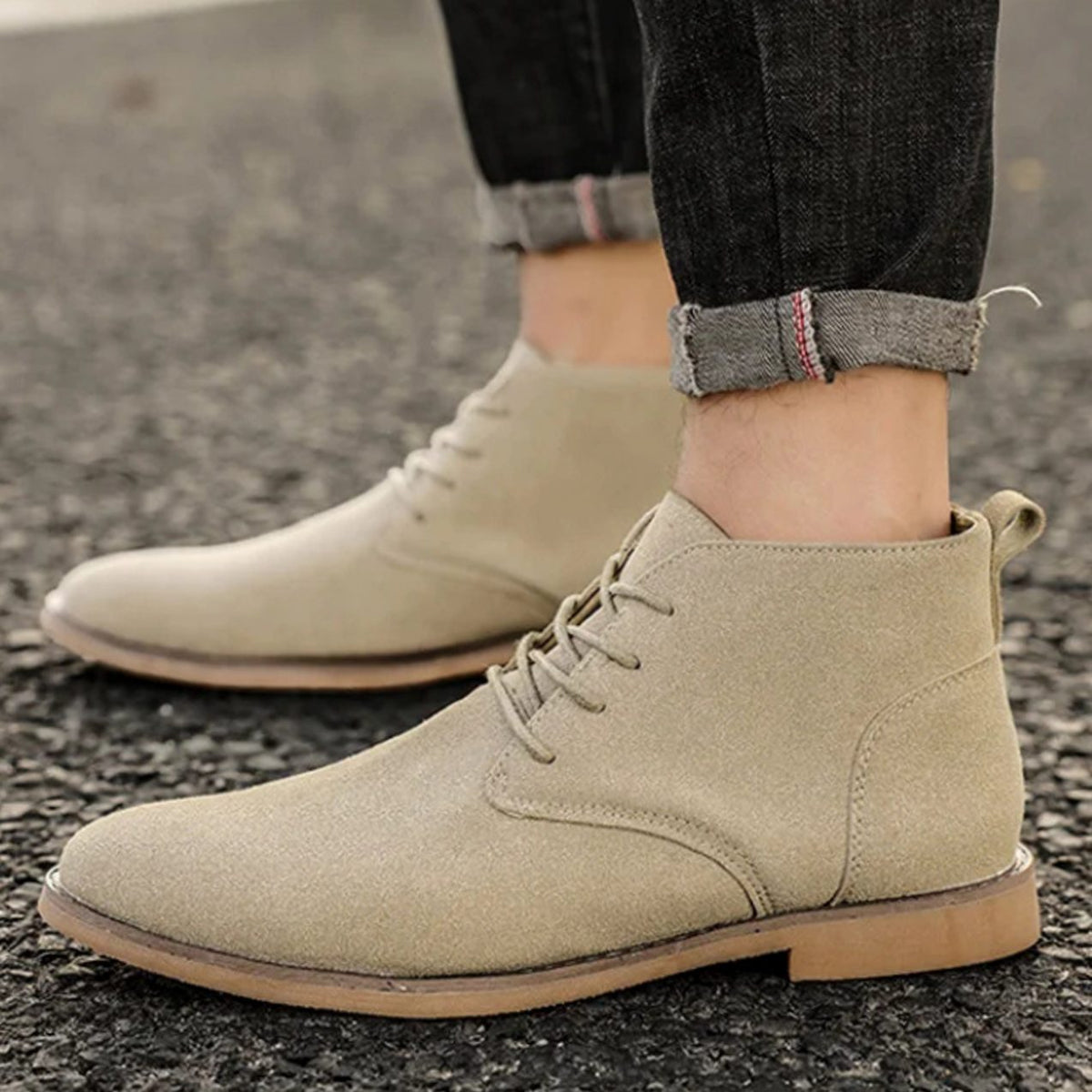 Men's Soft-Suede Lace-Up Chukka Boots