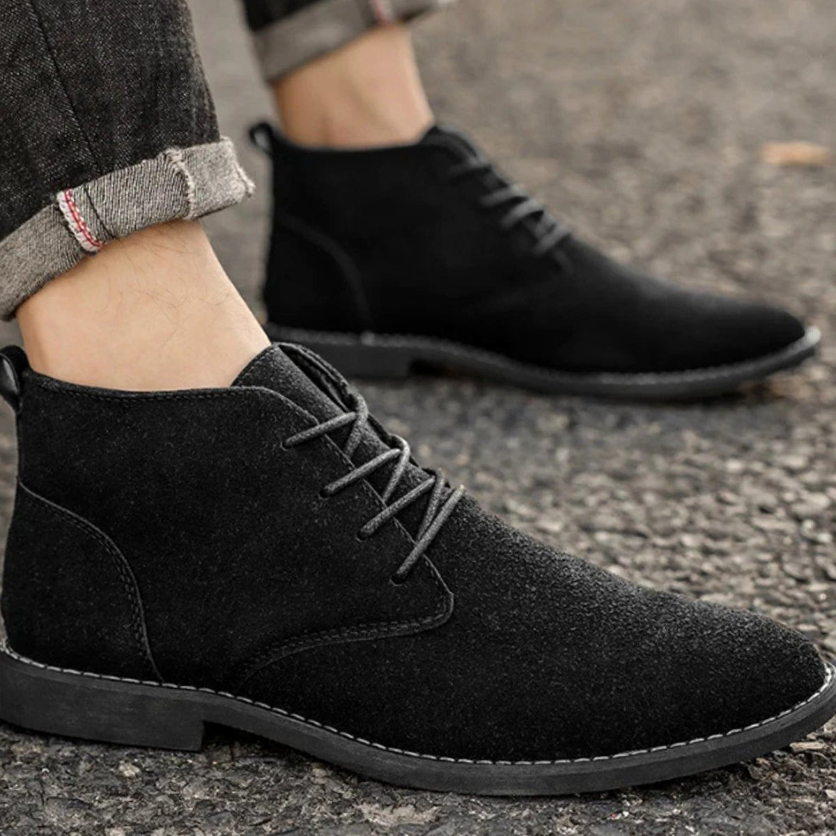 Men's Soft-Suede Lace-Up Chukka Boots - Black