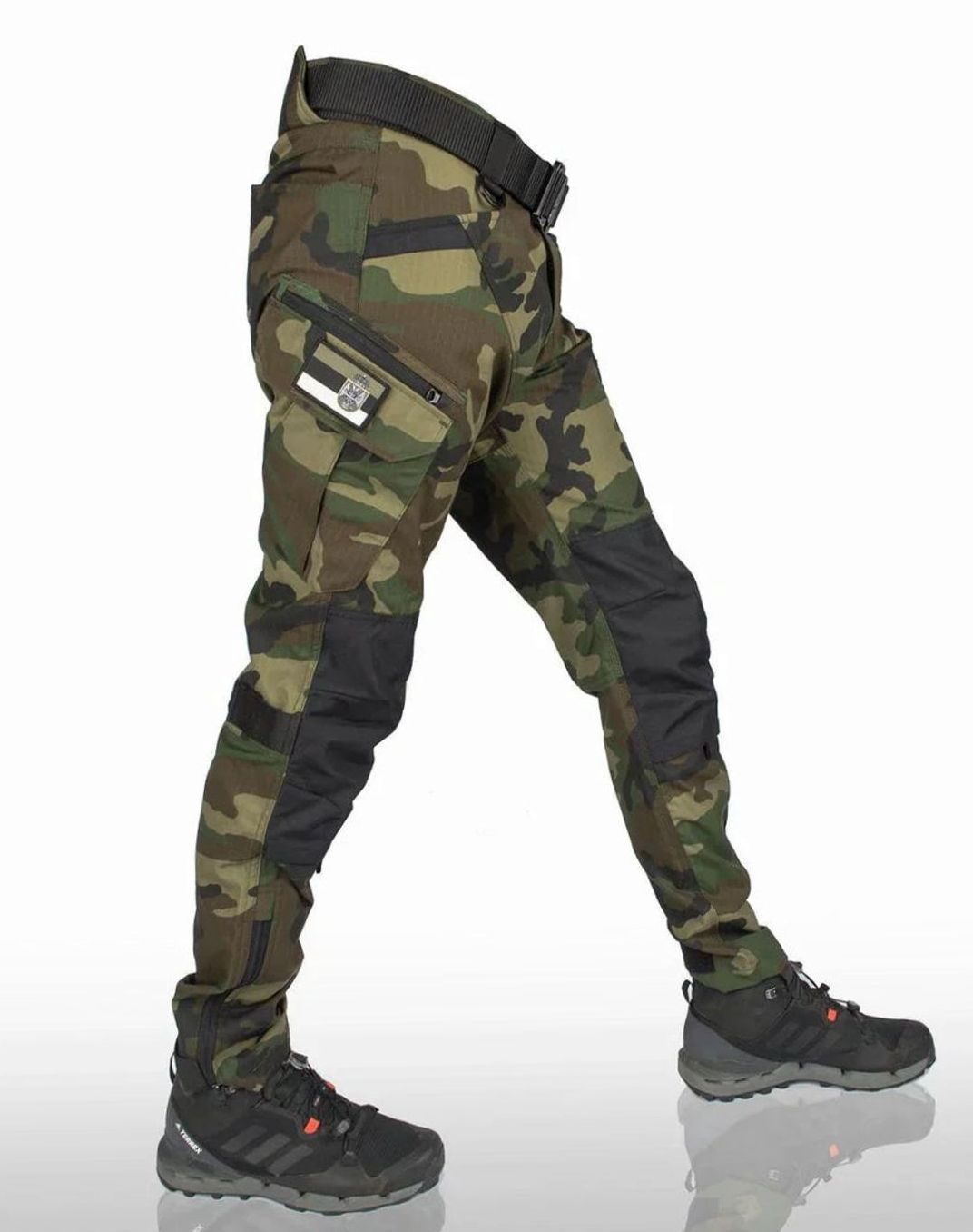 Men's Waterproof Tactical Cargo Trousers Multi-Pocket Reinforced - Light Camouflage