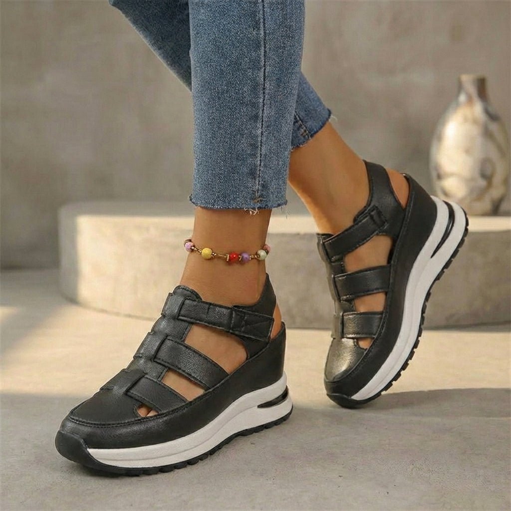 Orthopedic Platform Trainers Cutout Closed-Toe - Black