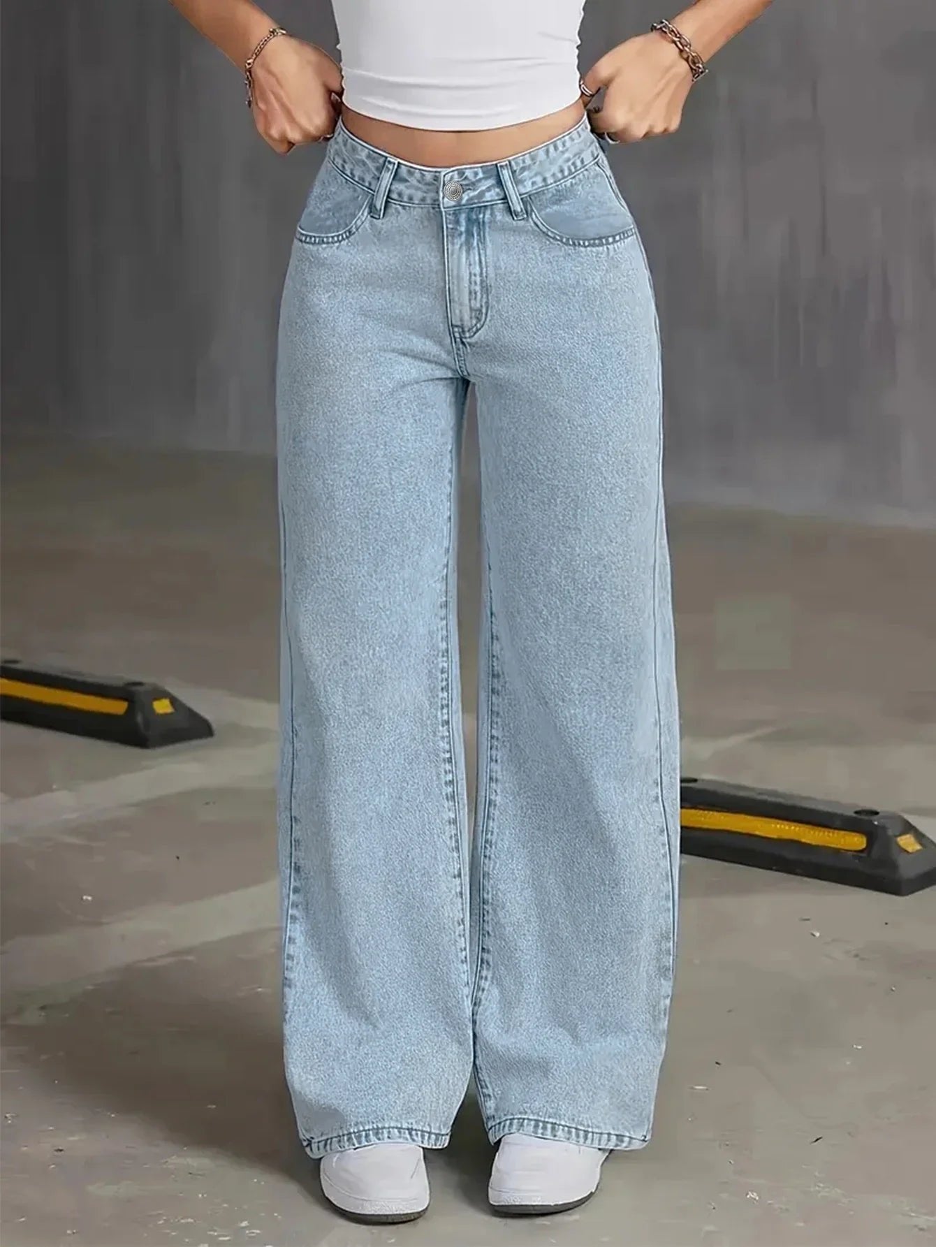Wide Leg High Waisted Denim Jeans Relaxed Fit