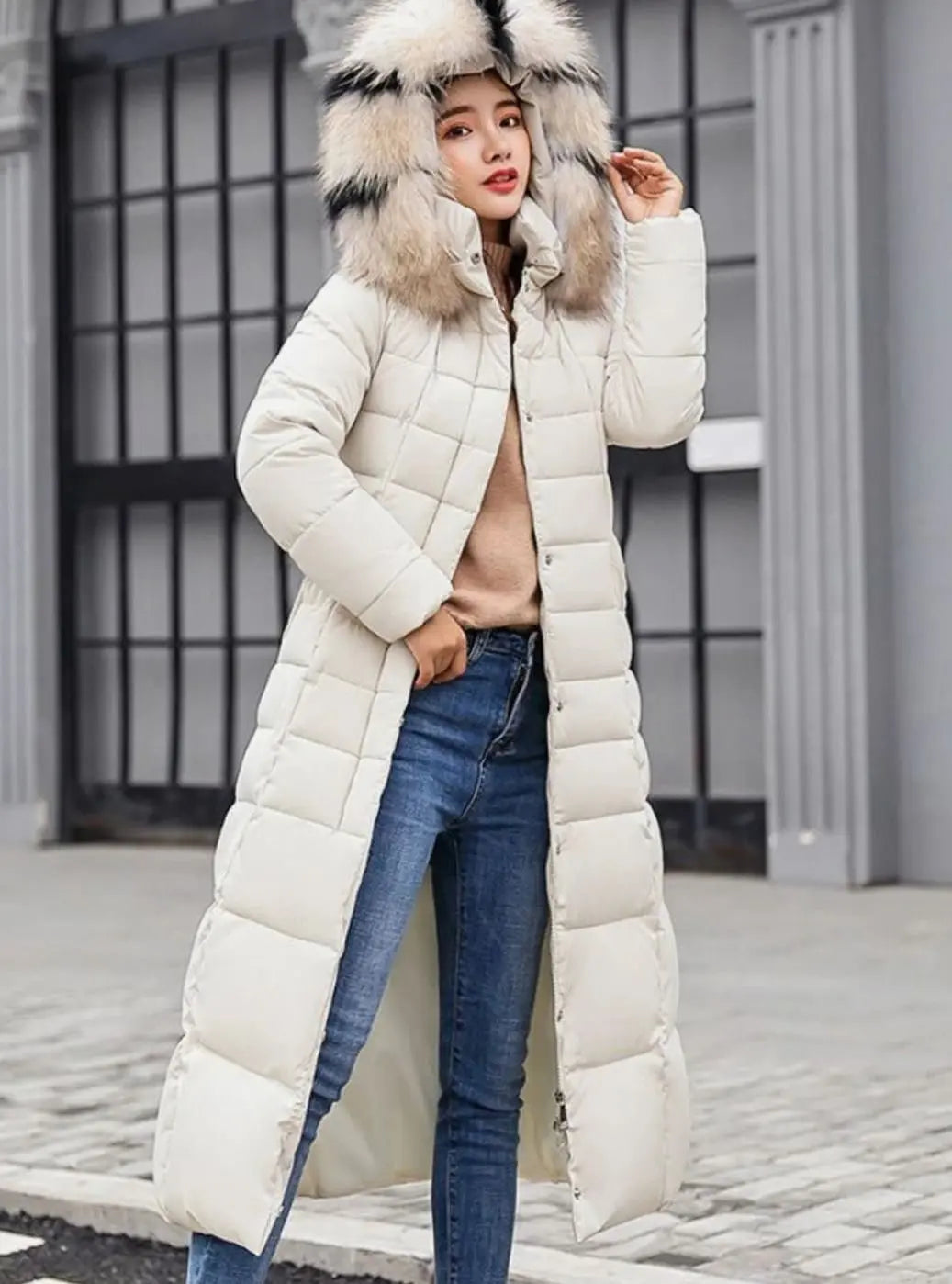 Women's Belted Long Quilted Hooded Puffer Coat Fur Trim - Off White