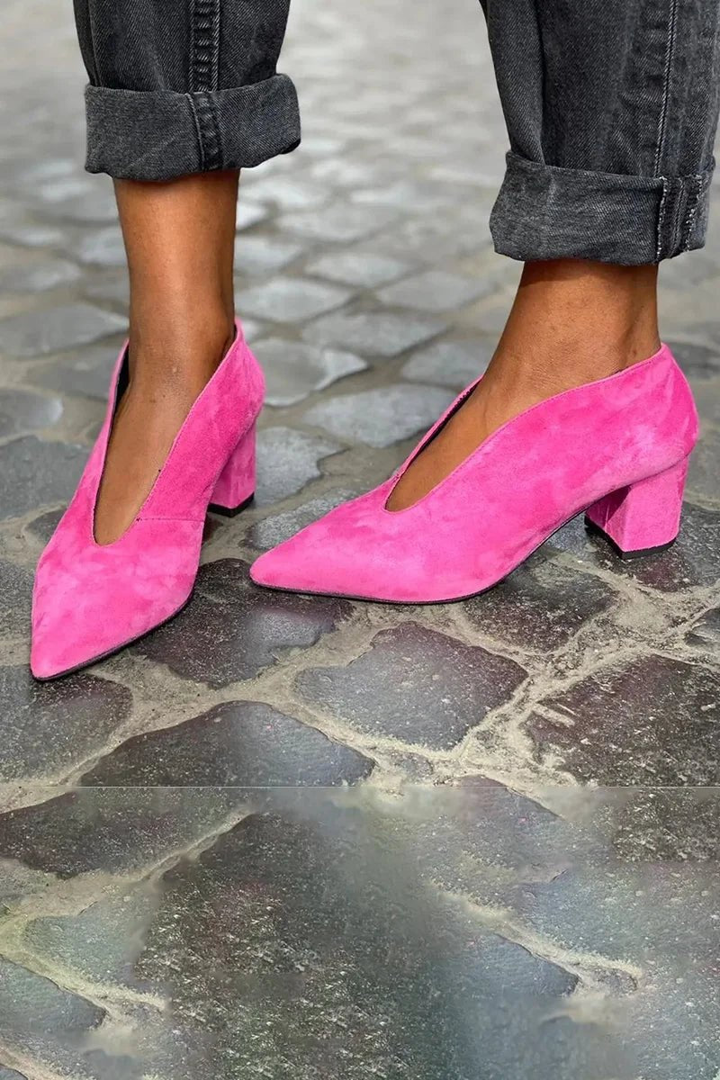 Women's Block Heel Court Shoes Pointed Toe Deep Cut - Fuchsia