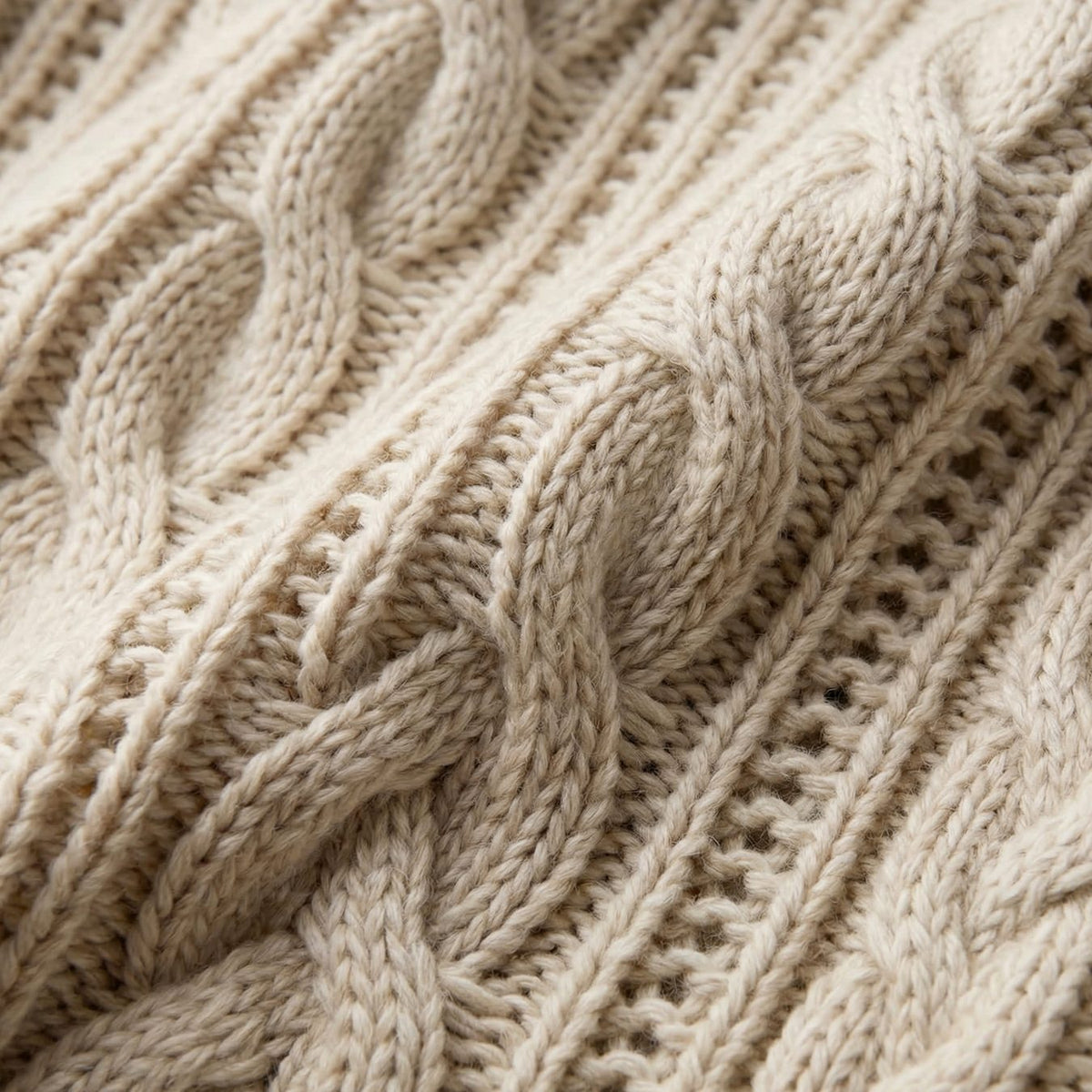Women's Cable-Knit Turtleneck Wool Knitwear Jumper